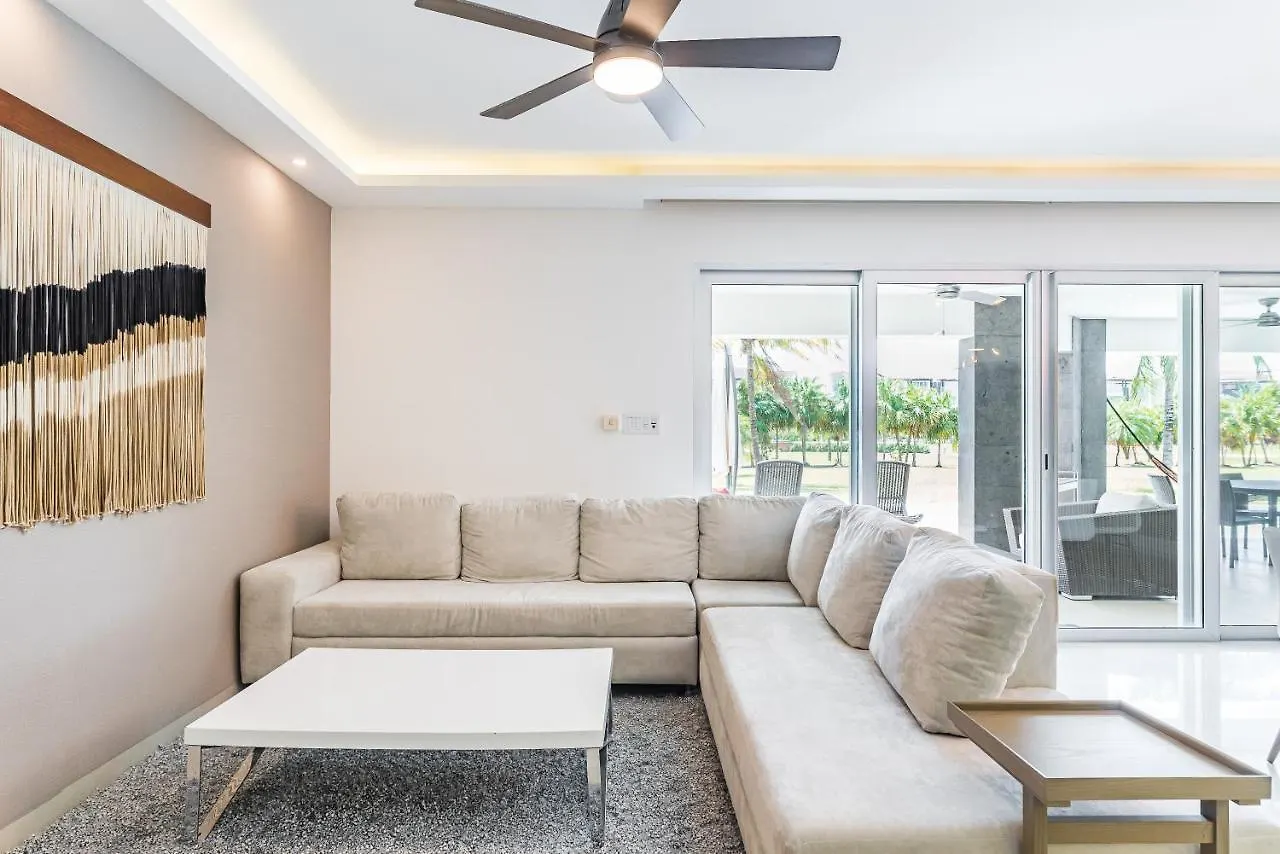 Apart-hotel Mareazul Beach Front Condos At Playa Del Carmen
