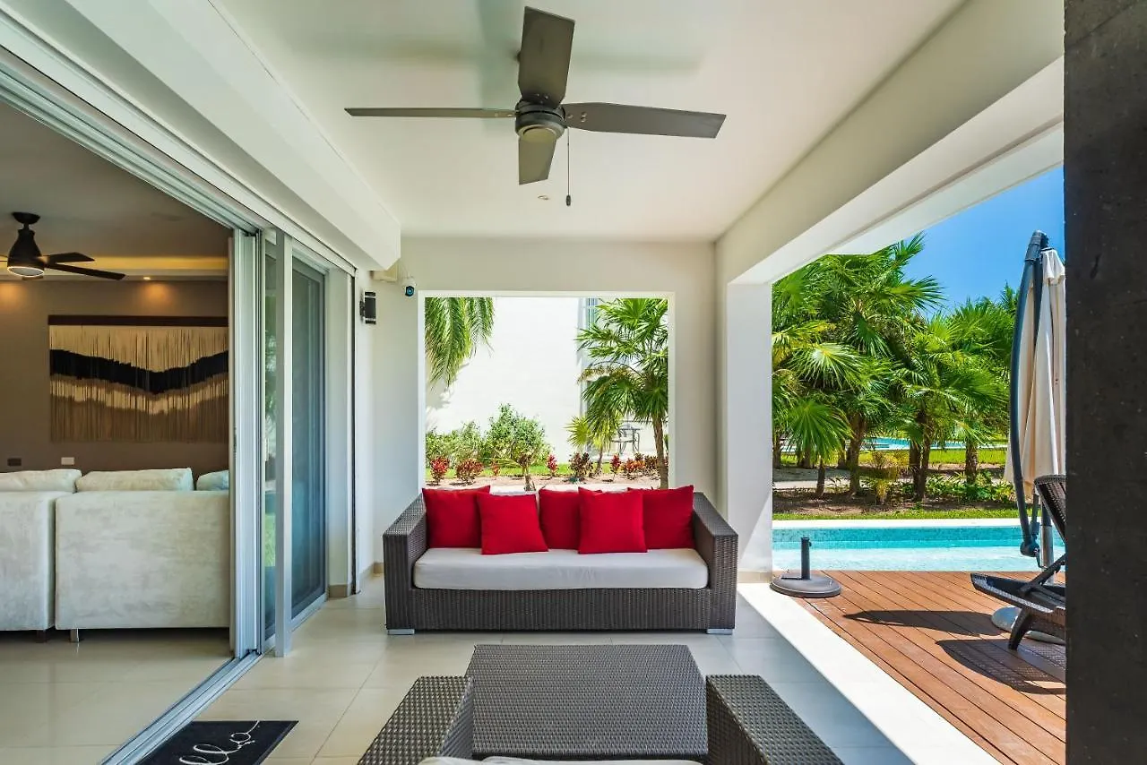 Mareazul Beach Front Condos At Playa Del Carmen Mexique
