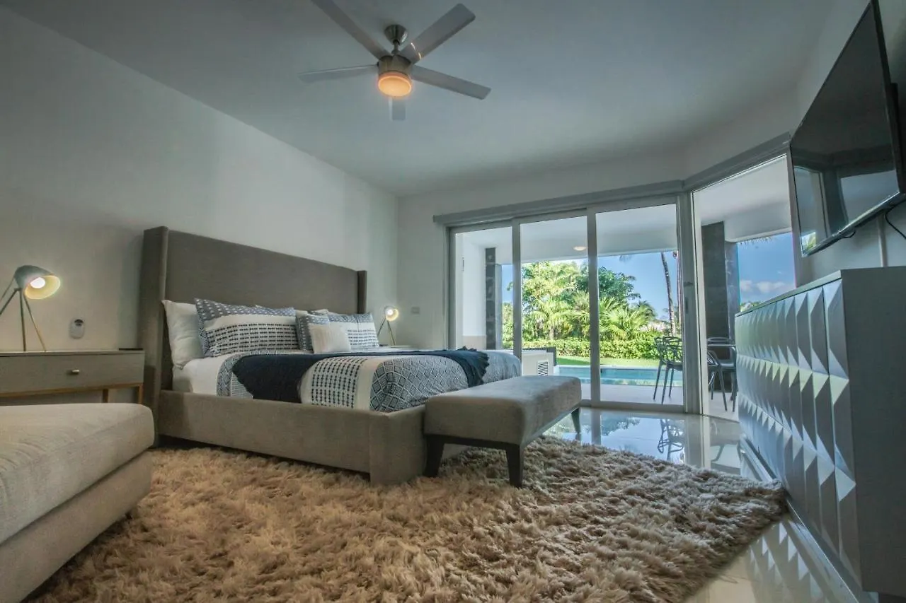 ** Апарт-отель Mareazul Beach Front Condos At Плая-дель-Кармен Мексика